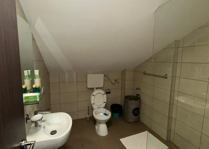 Lejlighedshotel Jp Mali Pariz *