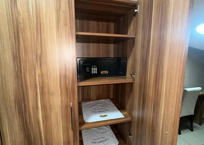 Lejlighedshotel Jp Mali Pariz *